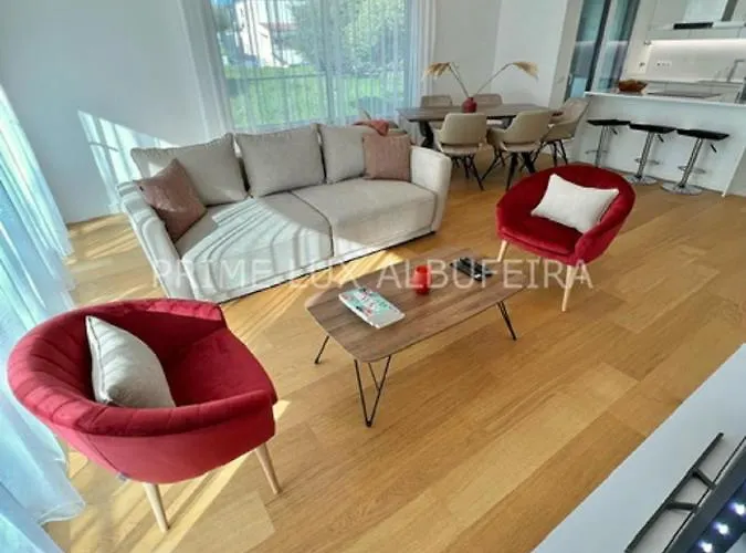 アパート Prime Lux アルブフェイラ