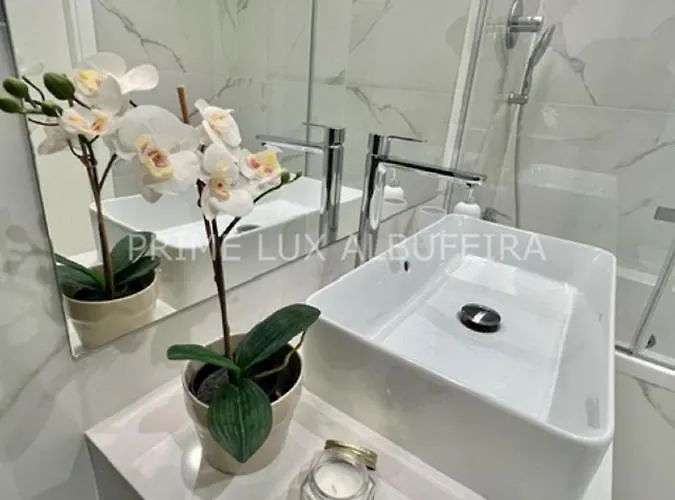 Prime Lux アパート アルブフェイラ